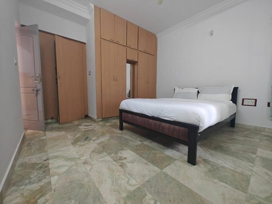 Waterfall Villa - 4Bhk Mysore Eksteriør billede